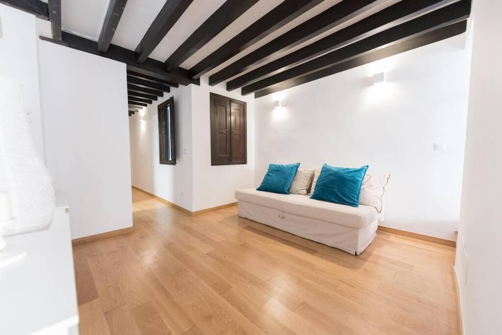 Appartement Loft En El Corazon De Cerca De La Catedral *